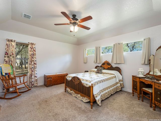 154 Red Fox, Poteet, TX 78065