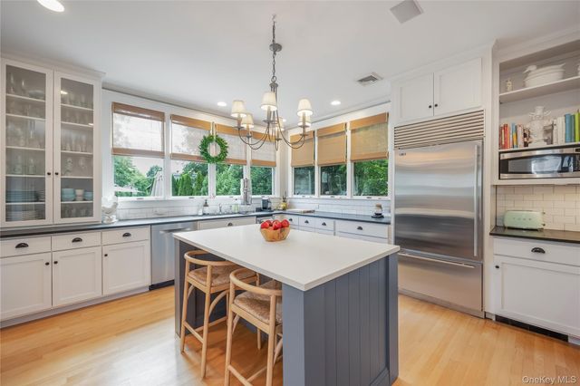 151 Church Avenue, Islip, NY 11751