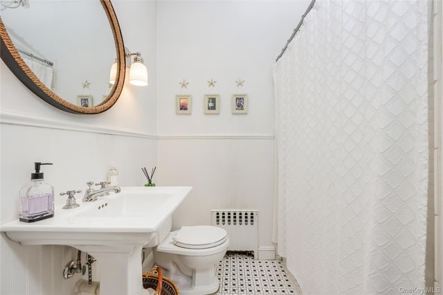 151 Church Avenue, Islip, NY 11751