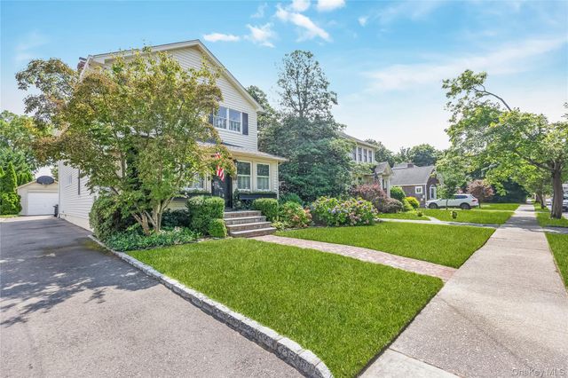 151 Church Avenue, Islip, NY 11751