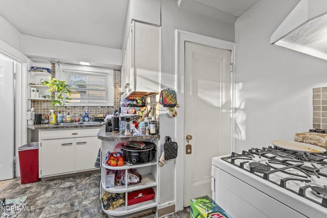 4426 Burnham Avenue, Toledo, OH 43612