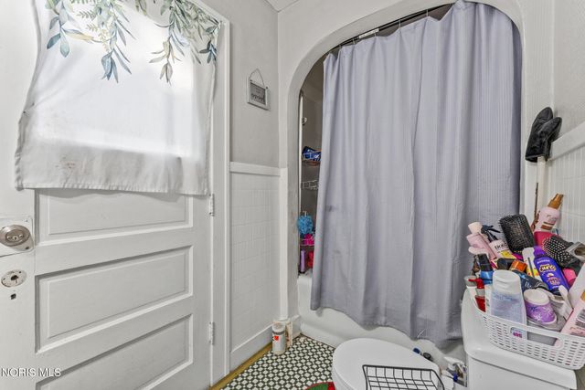 4426 Burnham Avenue, Toledo, OH 43612