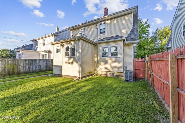 4426 Burnham Avenue, Toledo, OH 43612