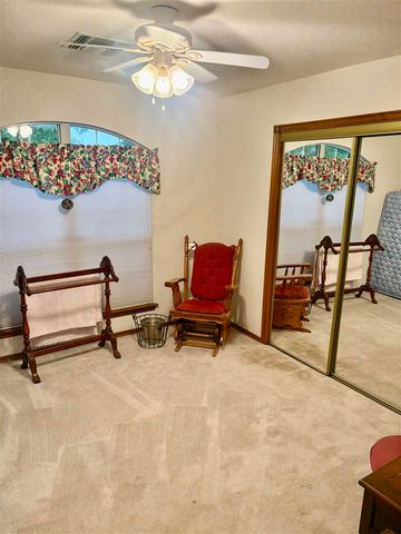 1514 SW 69th St, Lawton, OK 73505