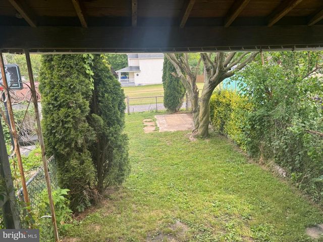 204 GRANT ST, Parkesburg, PA 19365