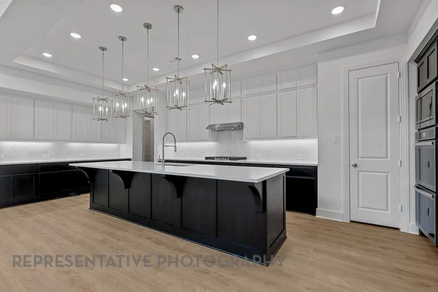12023 Lake View Boulevard, Mont Belvieu, TX 77523