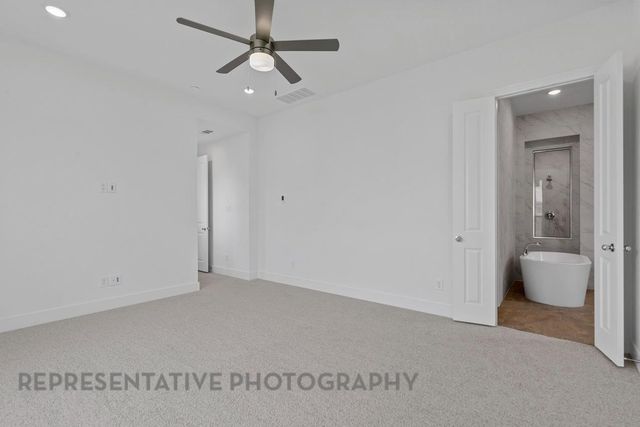 12023 Lake View Boulevard, Mont Belvieu, TX 77523