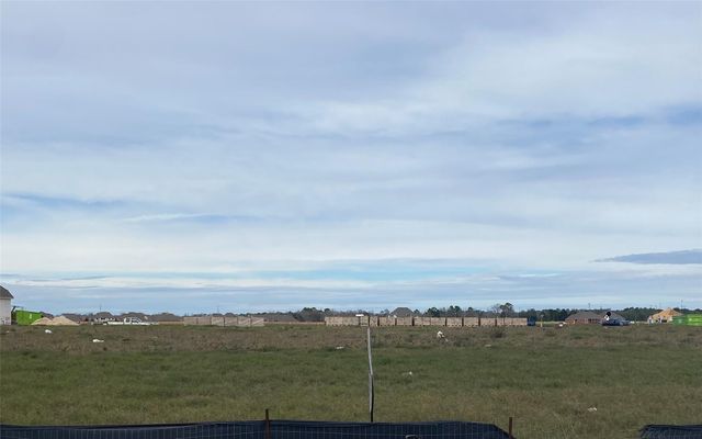 12023 Lake View Boulevard, Mont Belvieu, TX 77523