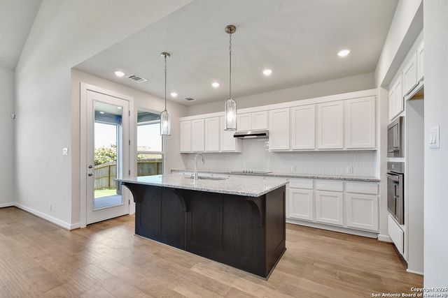 115 Red Deer, Cibolo, TX 78108