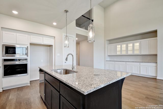 115 Red Deer, Cibolo, TX 78108