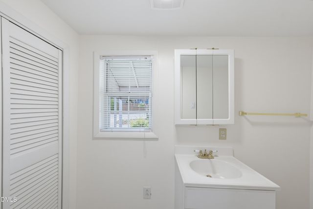 306 Plainview Avenue, Raleigh, NC 27604