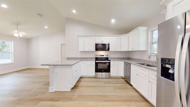 24159 NW BANYAN LANE, Dunnellon, FL 34431