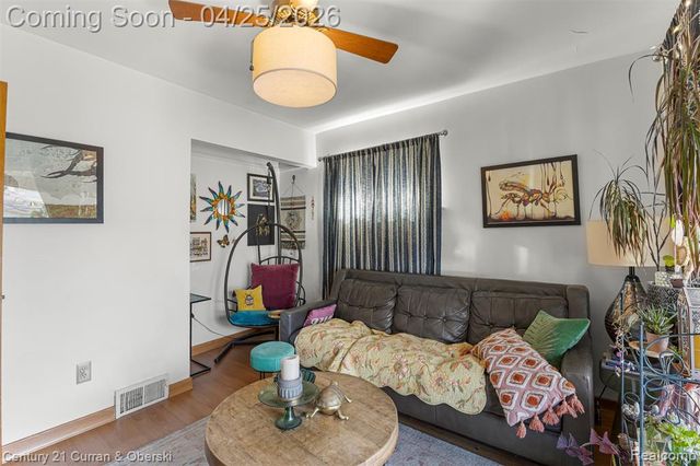 21721 Nowlin Street, Dearborn, MI 48124