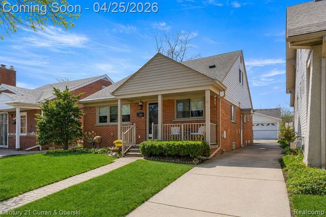21721 Nowlin Street, Dearborn, MI 48124