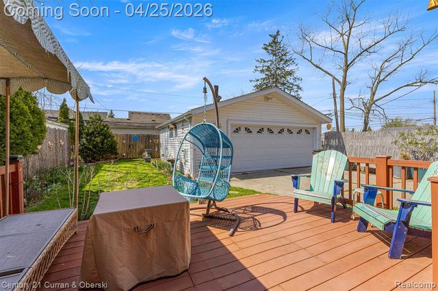 21721 Nowlin Street, Dearborn, MI 48124