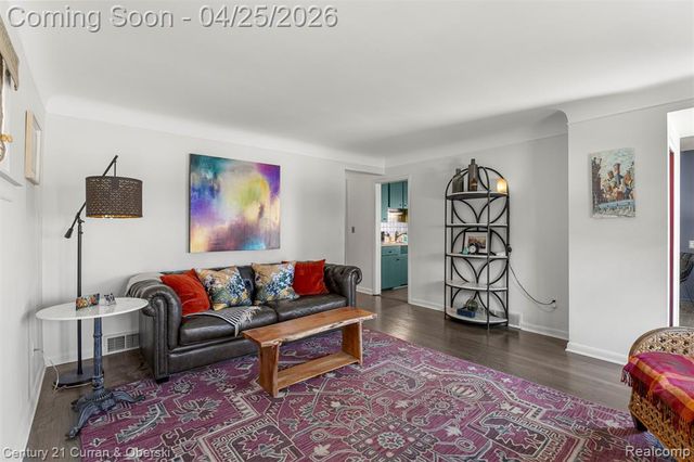 21721 Nowlin Street, Dearborn, MI 48124