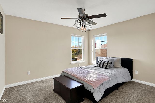 523 Genisis Drive, Whiteland, IN 46184