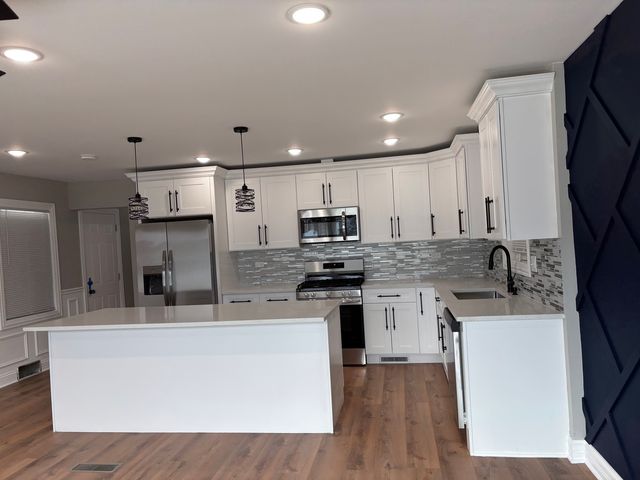 Address unavailable.