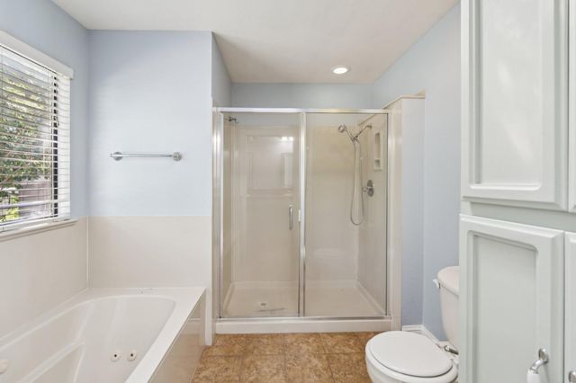 2312 Garfield Ave, Carmichael, CA 95608