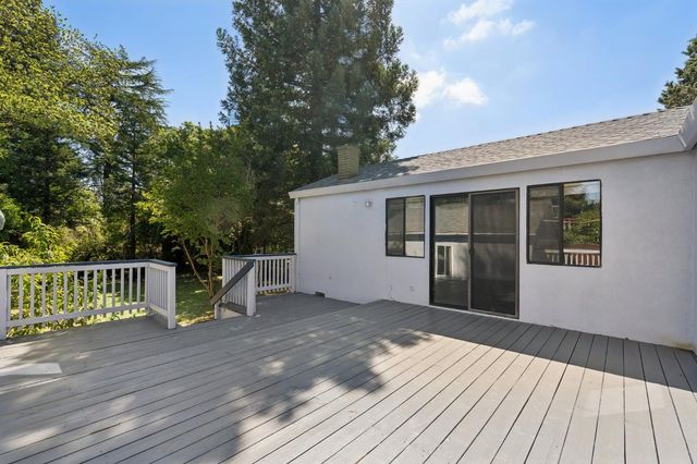 2312 Garfield Ave, Carmichael, CA 95608