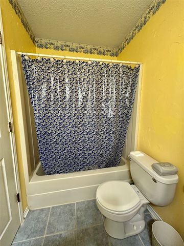 266 Old Spanish Trail, Valley View, TX 76272