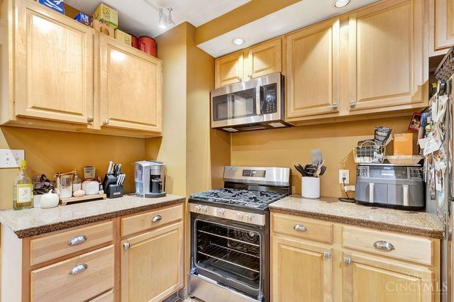 1813 Sutton Avenue, Cincinnati, OH 45230