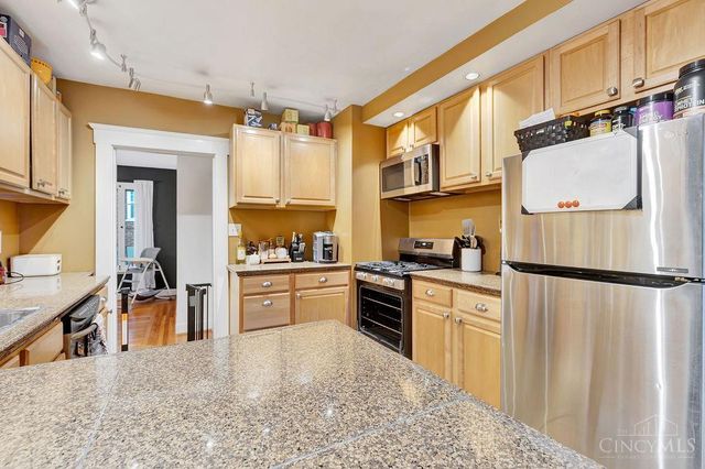 1813 Sutton Avenue, Cincinnati, OH 45230