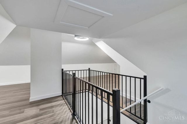 1813 Sutton Avenue, Cincinnati, OH 45230