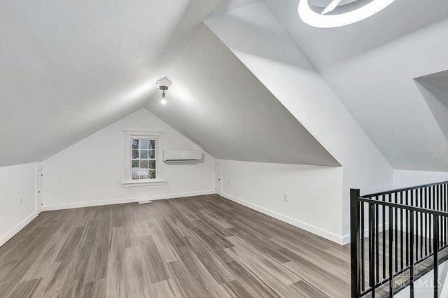 1813 Sutton Avenue, Cincinnati, OH 45230