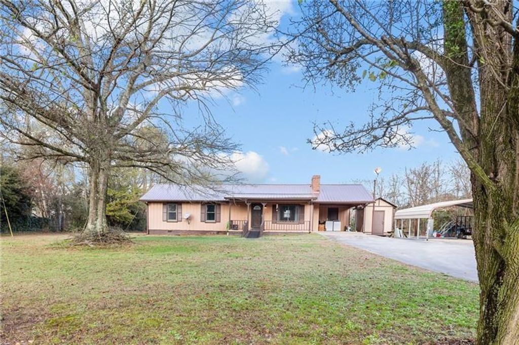 3685 Settingdown Road, Cumming, GA 30028