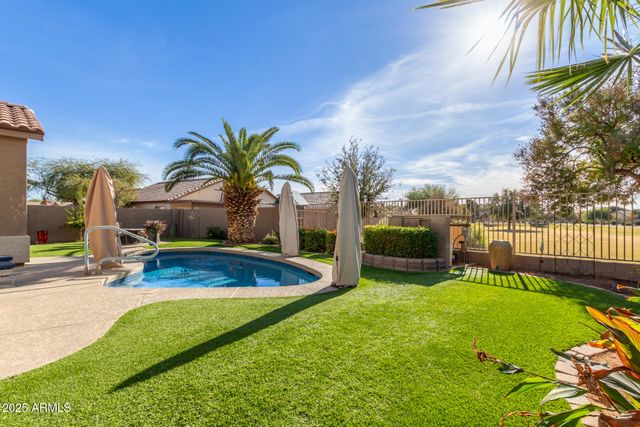 10629 E EL MORO Avenue, Mesa, AZ 85208