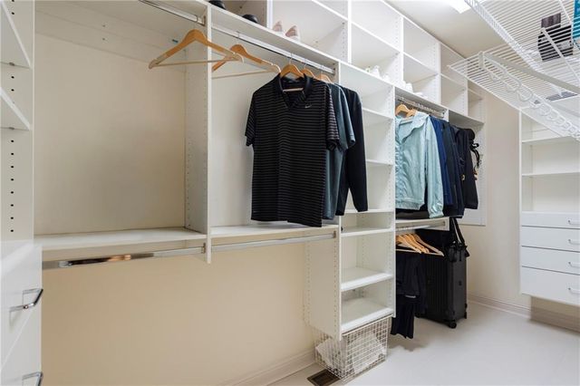 325 White Columns Court, Milton, GA 30004