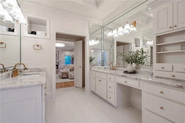 325 White Columns Court, Milton, GA 30004