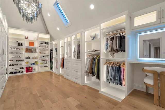 325 White Columns Court, Milton, GA 30004