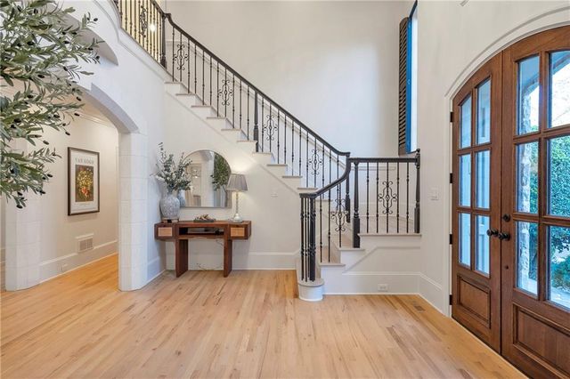 325 White Columns Court, Milton, GA 30004