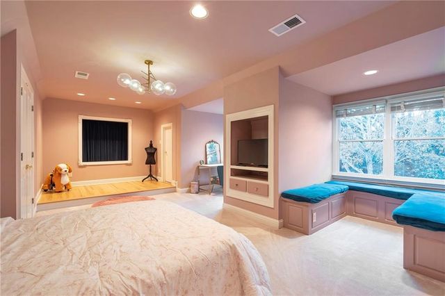 325 White Columns Court, Milton, GA 30004