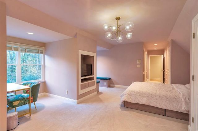 325 White Columns Court, Milton, GA 30004