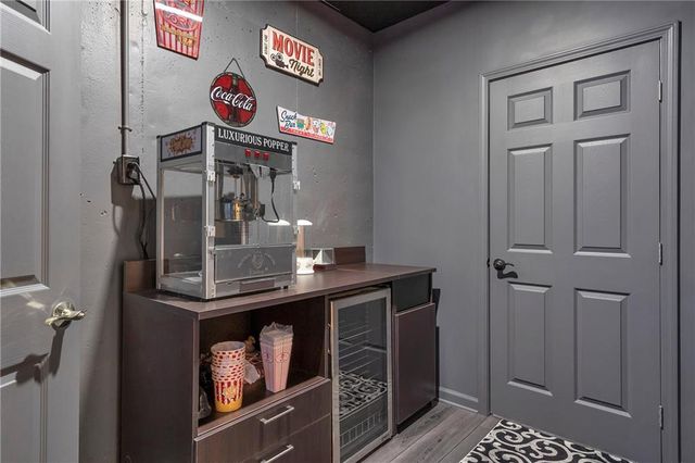 325 White Columns Court, Milton, GA 30004