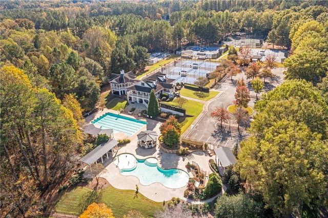 325 White Columns Court, Milton, GA 30004