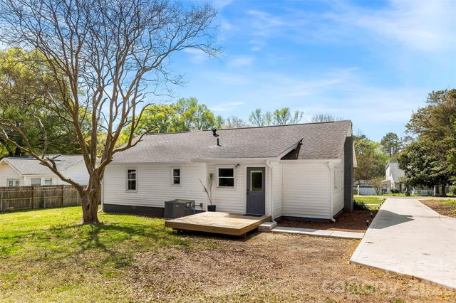 203 Blanche Avenue, Belmont, NC 28012