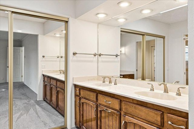 11780 Alta Sierra Dr, Grass Valley, CA 95949