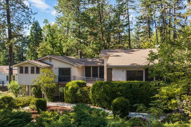 11780 Alta Sierra Dr, Grass Valley, CA 95949