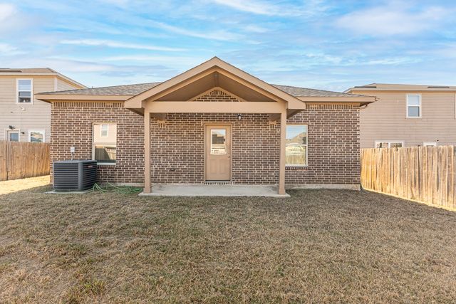 14247 Greenhaw Lane, Dallas, TX 75253