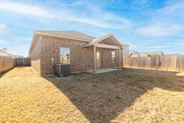 14247 Greenhaw Lane, Dallas, TX 75253