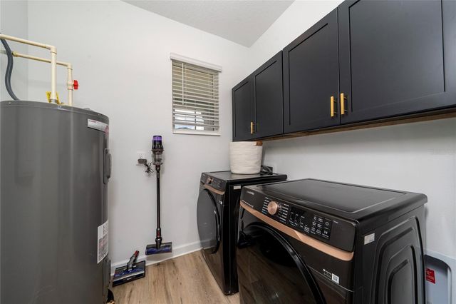 3040 PARK VALE ROAD, St Cloud, FL 34771