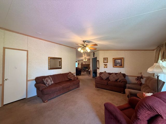 524 Parks Ridge Road, Russell Springs, KY 42642