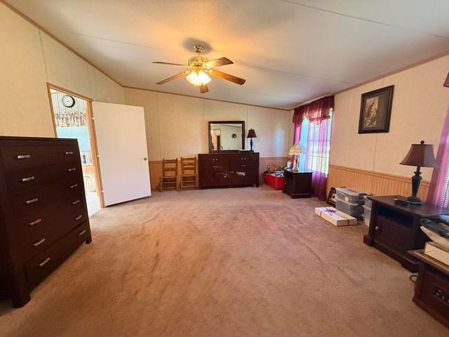 524 Parks Ridge Road, Russell Springs, KY 42642