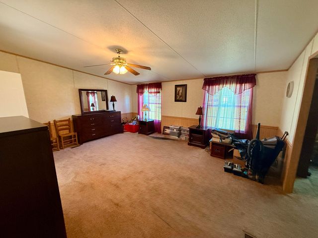 524 Parks Ridge Road, Russell Springs, KY 42642