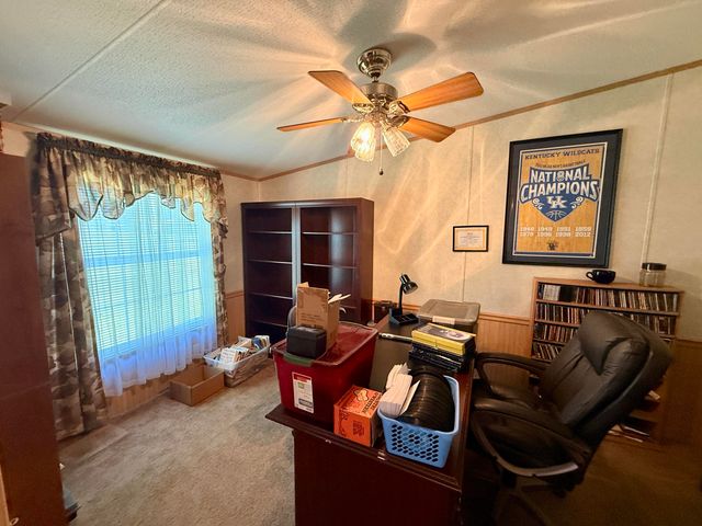 524 Parks Ridge Road, Russell Springs, KY 42642