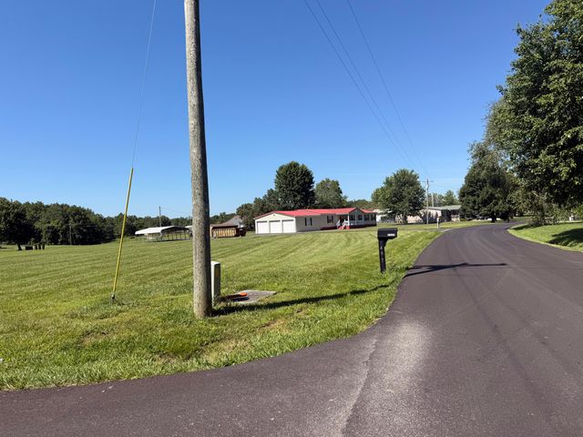 524 Parks Ridge Road, Russell Springs, KY 42642